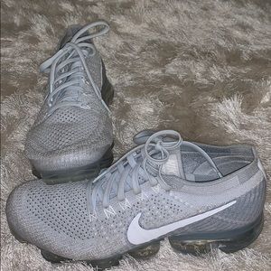 Women’s Vapor Max Tennis Shoes